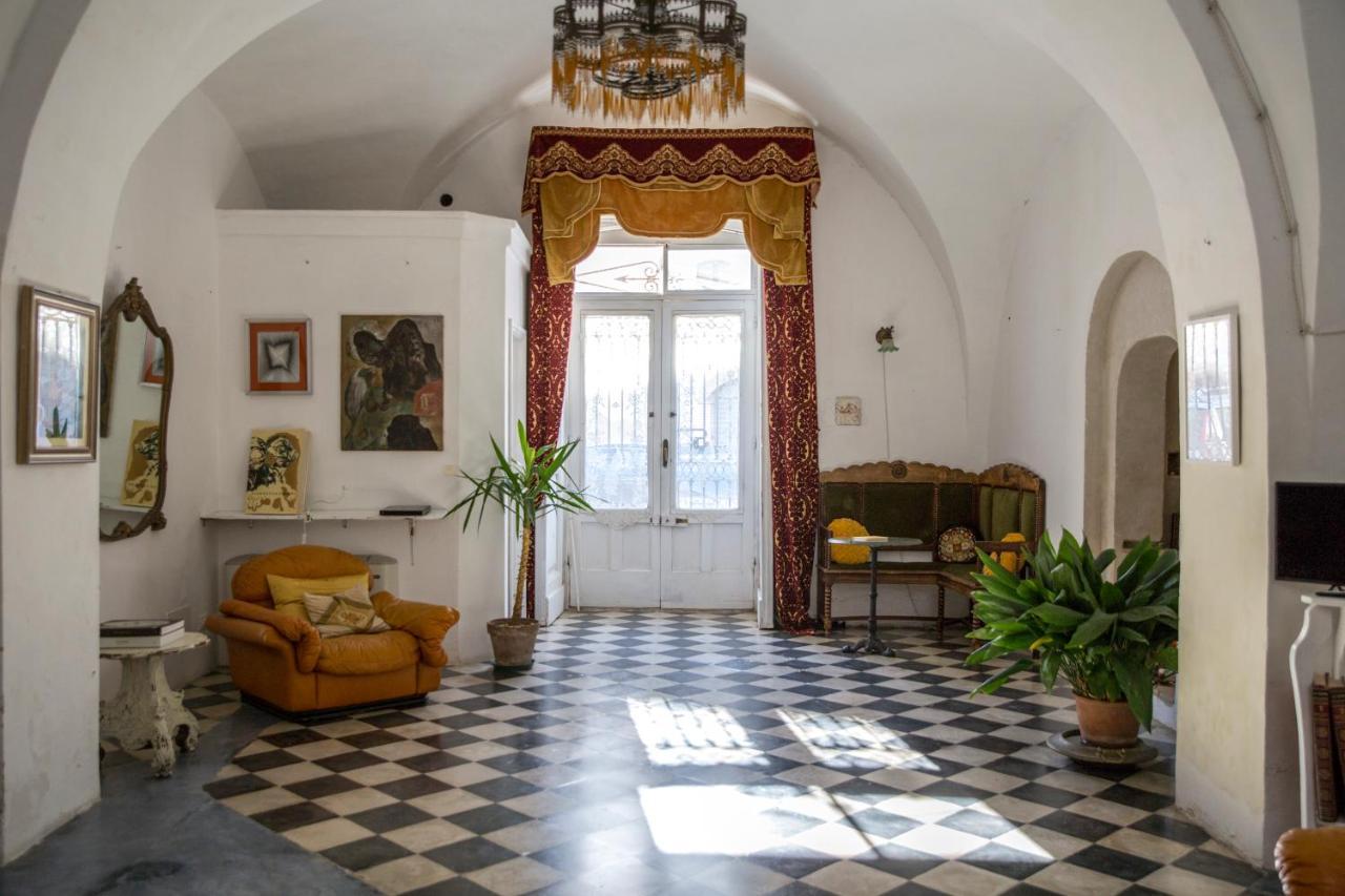 Le Foglie Di Acanto Lucera Exteriör bild
